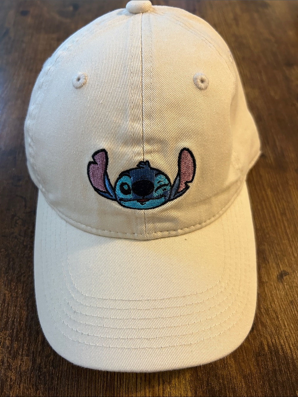 Women’s Beige Baseball Cap with Disney Stitch Embroidery